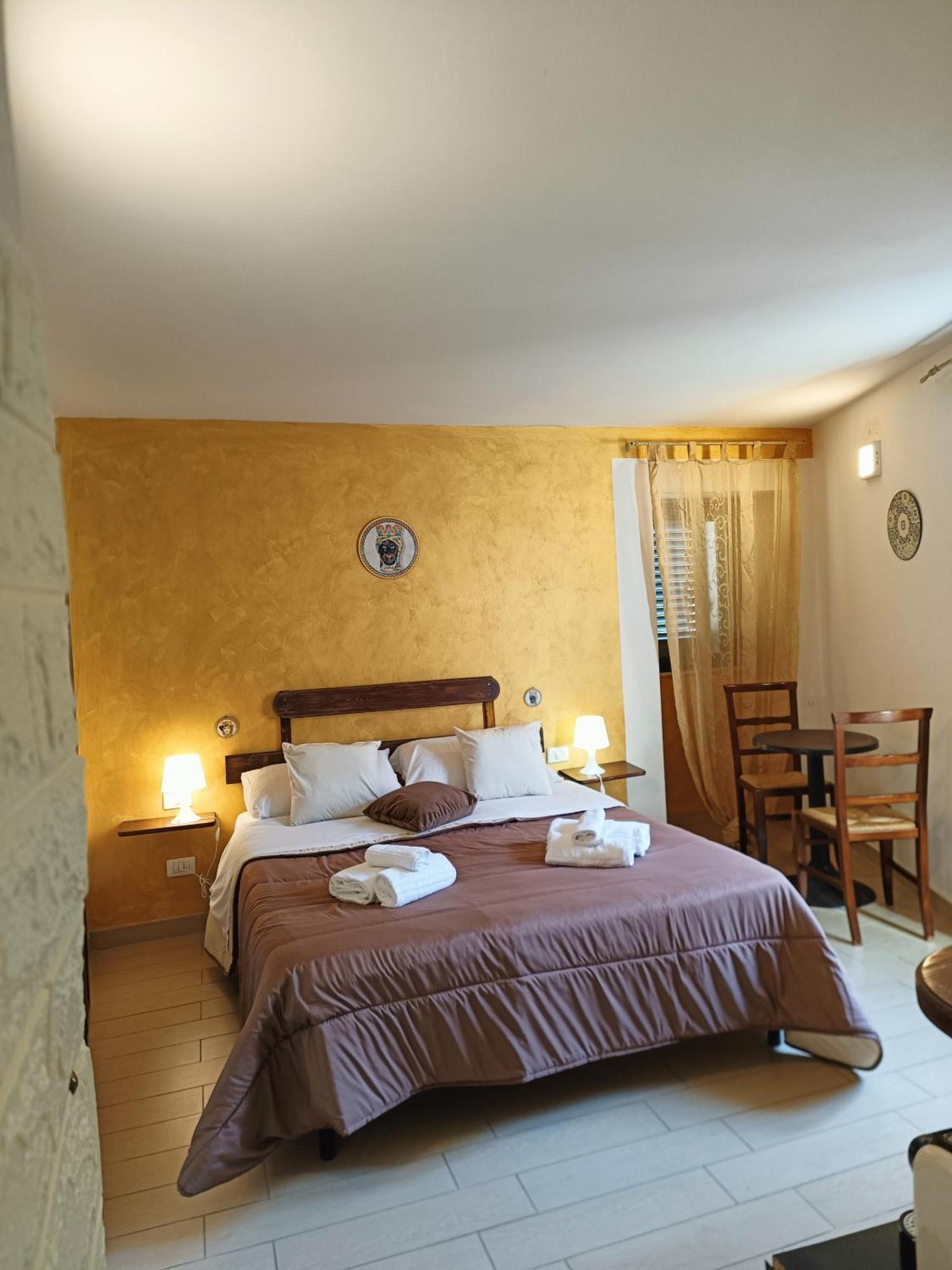 Meithras Holiday Homes Agrigento Bagian luar foto