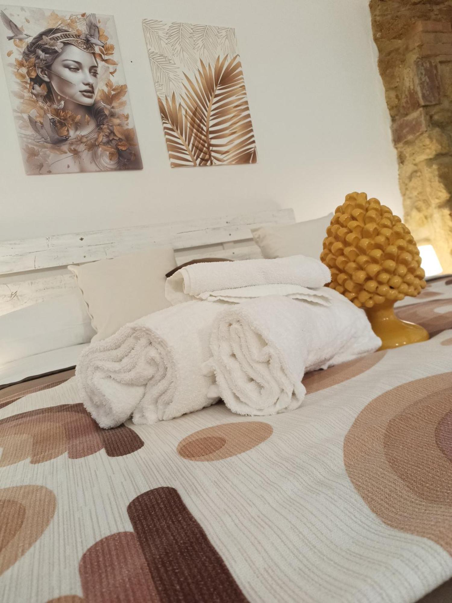 Meithras Holiday Homes Agrigento Bagian luar foto